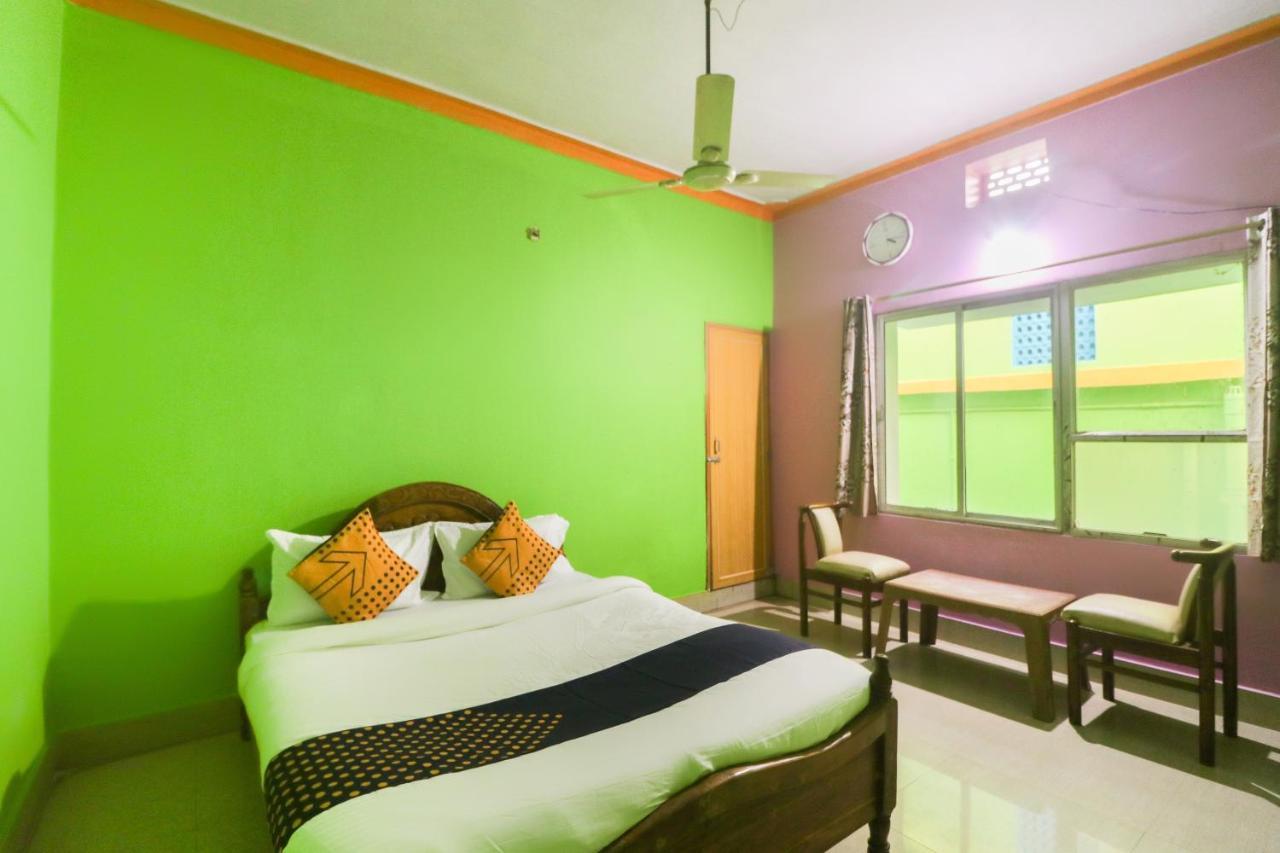 Spot On 65043 Hotel Kalinga Palace Kendrapara Экстерьер фото