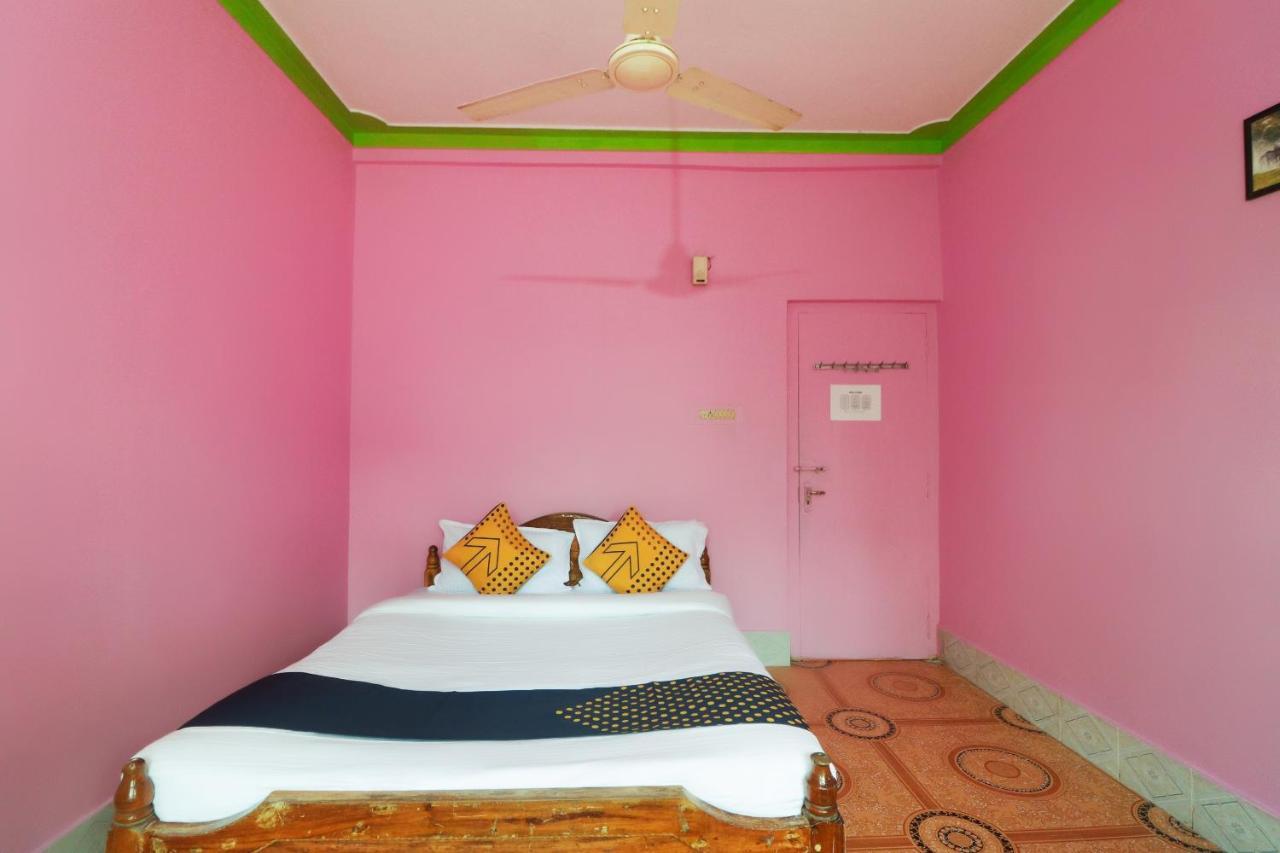Spot On 65043 Hotel Kalinga Palace Kendrapara Экстерьер фото