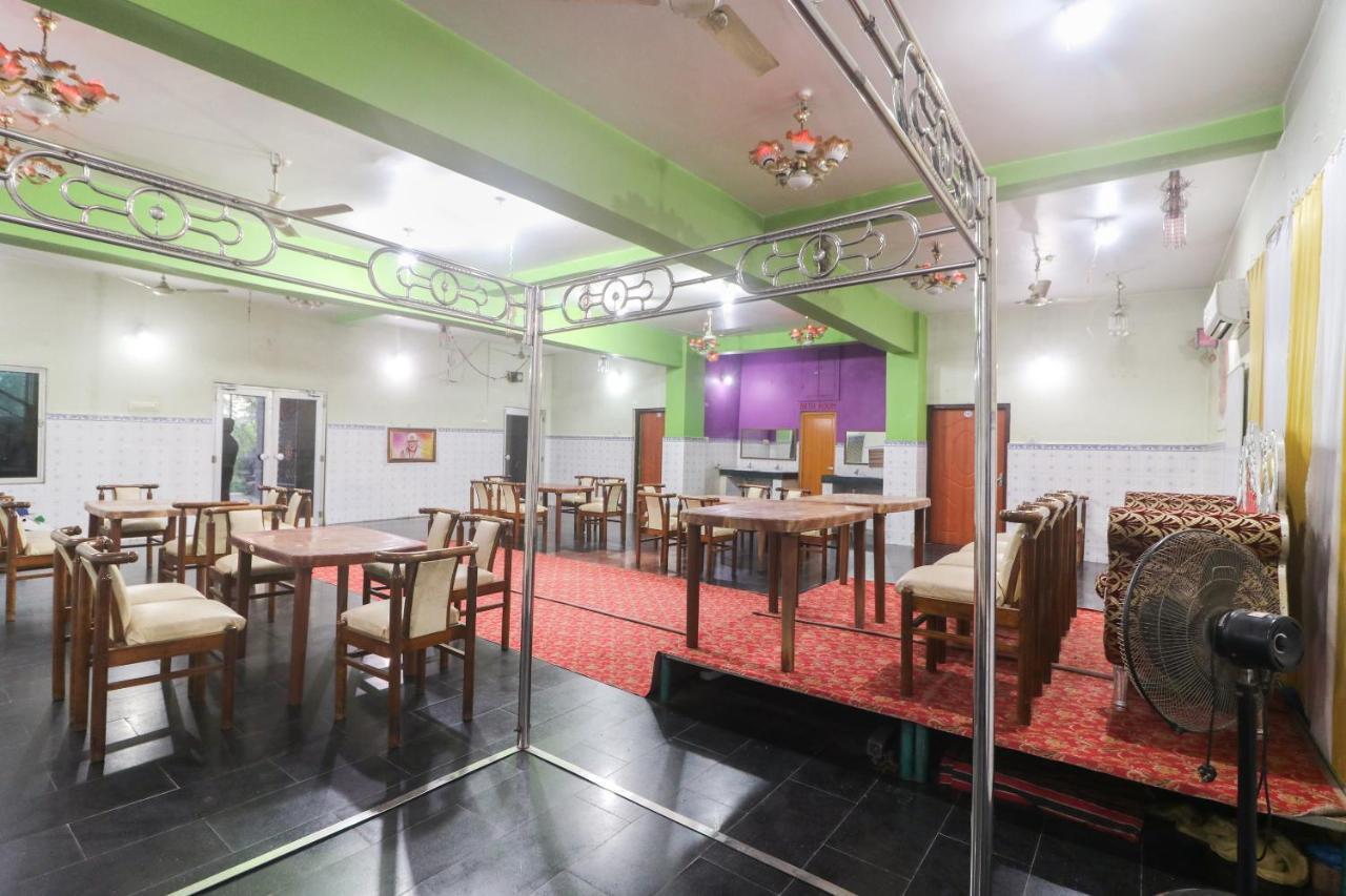 Spot On 65043 Hotel Kalinga Palace Kendrapara Экстерьер фото